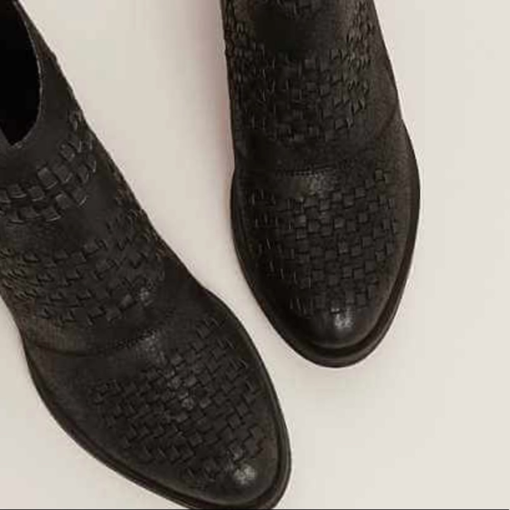 Black Woven Distressed Boho Ankle Booties - Picture 4 of 5